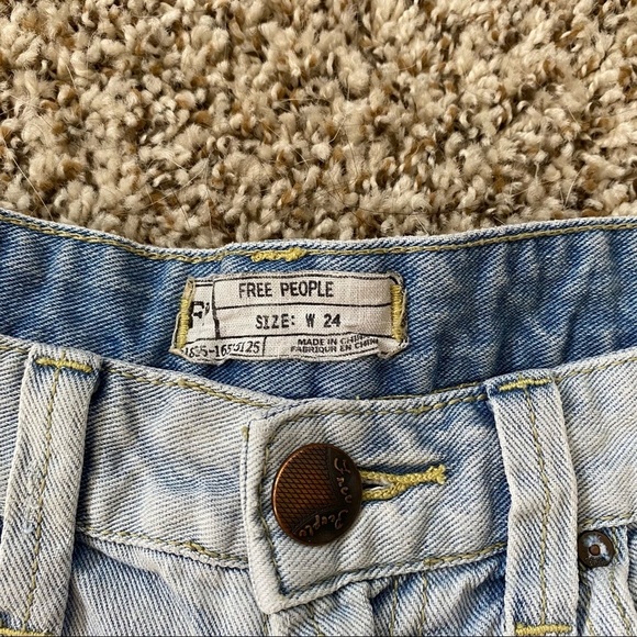 Free People Distressed Jean Shorts - Picture 2 of 2